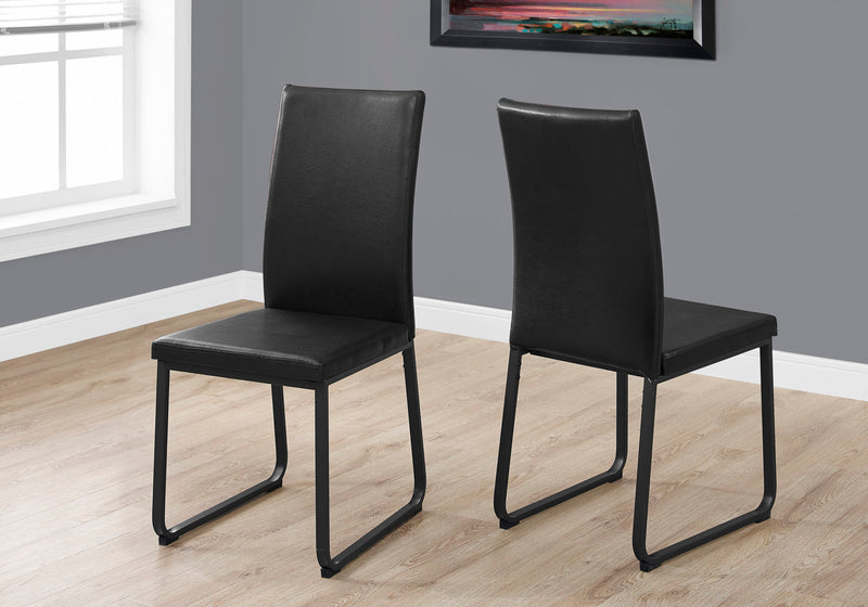 Chaise de salle à manger noir et d’apparence cuir noir, 2 pièces