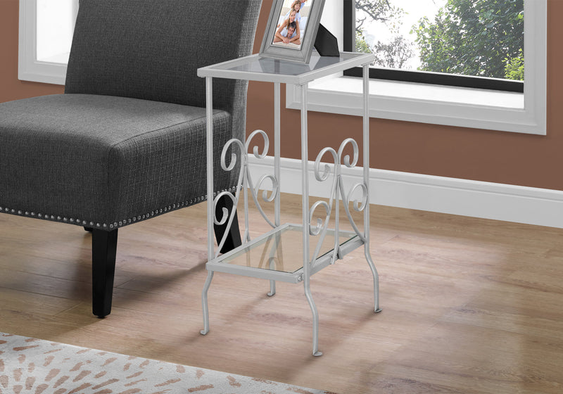 Table d’appoint en métal argenté avec verre trempé