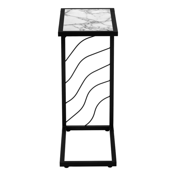 Table d’appoint métal noir et imitation de marbre blanc