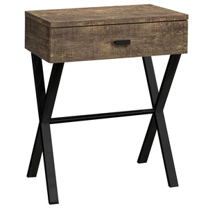 Table d’appoint en métal noir et bois recyclé brun