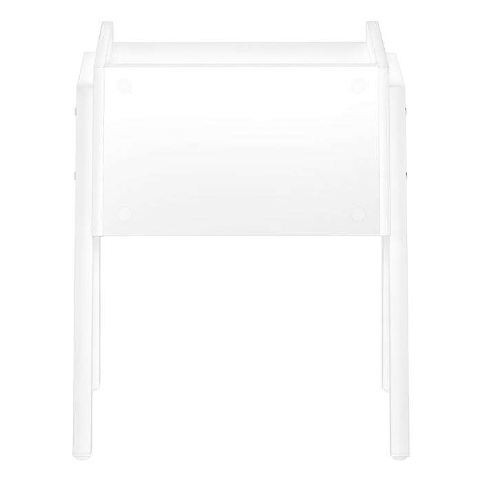 Table d’appoint blanche et métal blanc