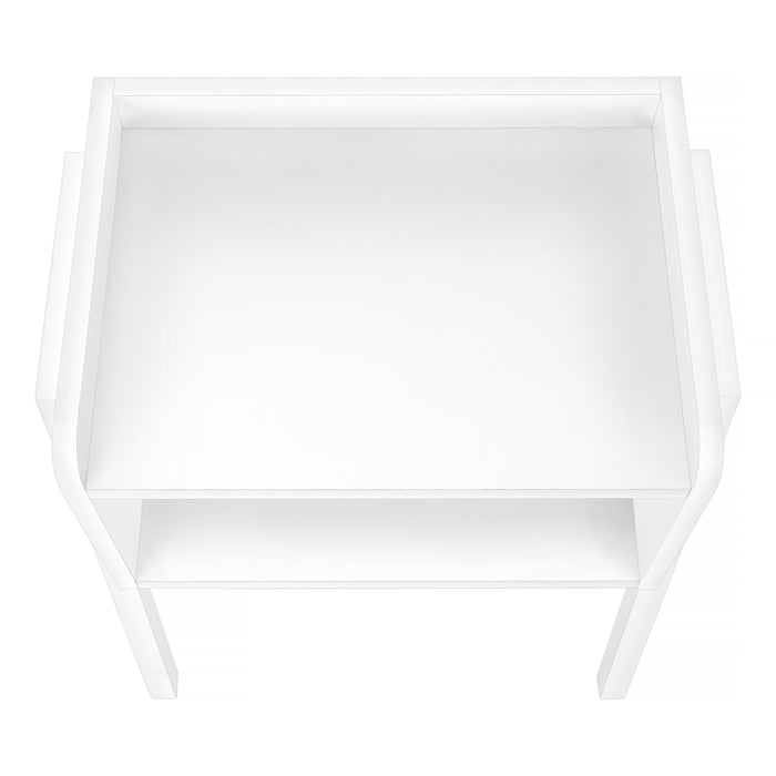 Table d’appoint blanche et métal blanc