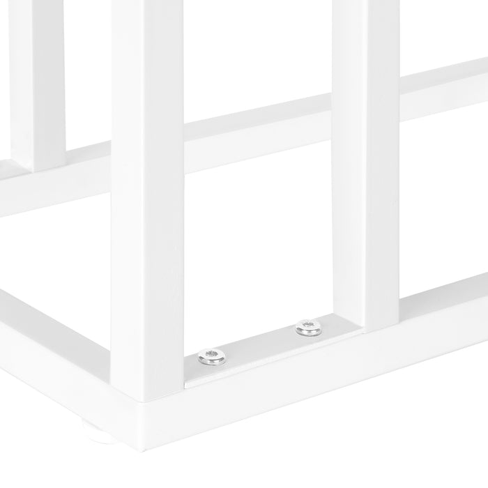 Table d’appoint blanche et métal blanc