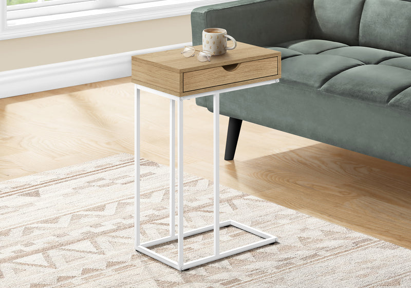 Table d’appoint naturelle et blanche