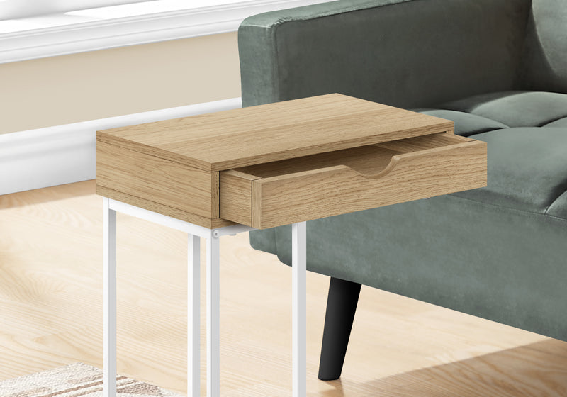 Table d’appoint naturelle et blanche