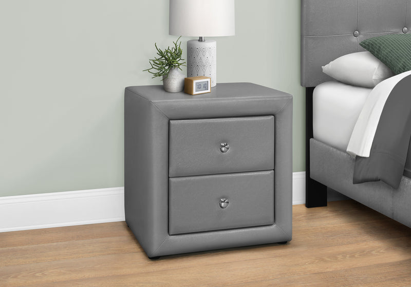 Table de nuit d’apparence cuir gris