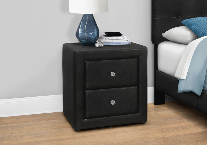Table de nuit d’apparence cuir noir