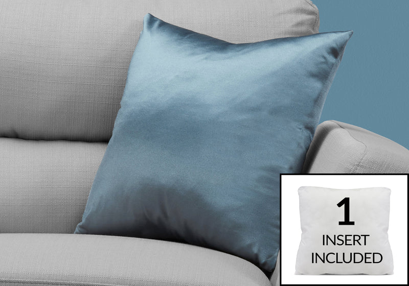 Coussin 1 pièce bleu pâle satiné