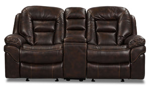 Causeuse coulissante inclinable Leo de 78 po en tissu d’apparence cuir avec console de rangement - brun noyer