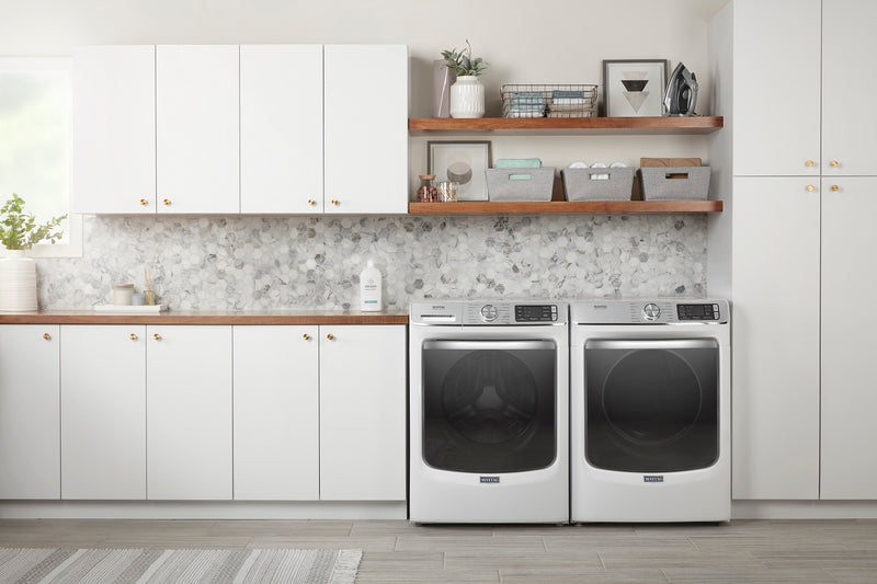 Laveuse à la vapeur intelligente haute efficacité Maytag à chargement frontal de 5,8 pi³ - blanche - superposable - MHW8630HW
