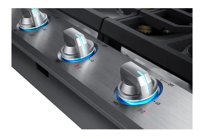 Surface de cuisson à gaz intelligente Samsung de 36 po à 5 brûleurs avec brûleur double puissant de 22 000 BTU, plaque chauffante et grille pour wok - acier inoxydable - NA36N7755TS/AA