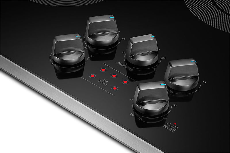 Surface de cuisson électrique intelligente Samsung de 30 po à 5 éléments avec commandes à boutons - acier inoxydable - NZ30K6330RS/AA