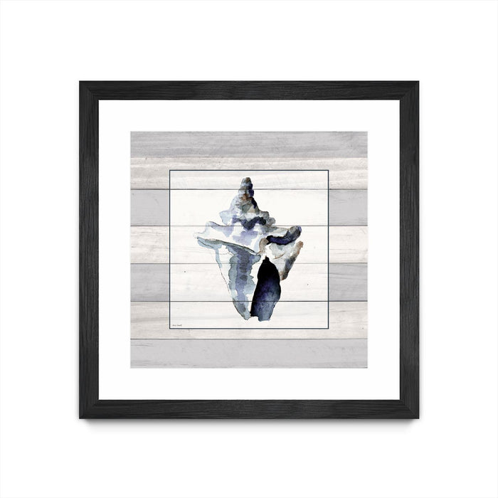 Œuvre d’art murale encadrée noire et mate « Muted Blue Sea Conch On Wood » 30 x 30