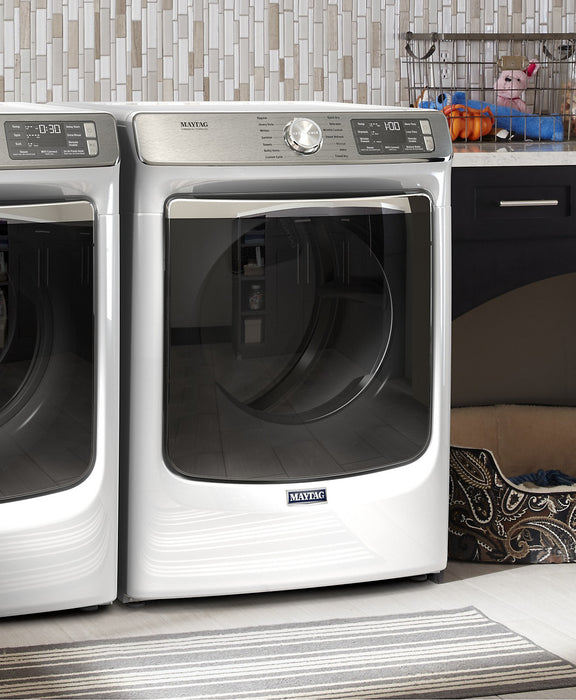 Sécheuse électrique intelligente à la vapeur Maytag de 7,3 pi³ - blanche - superposable - YMED8630HW