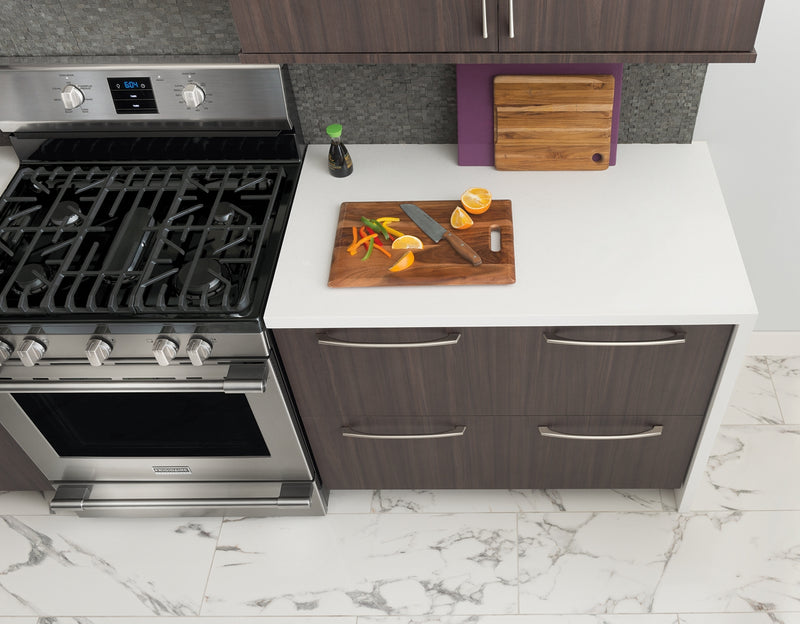 Cuisinière à gaz Frigidaire de 30 po à convection - acier inoxydable