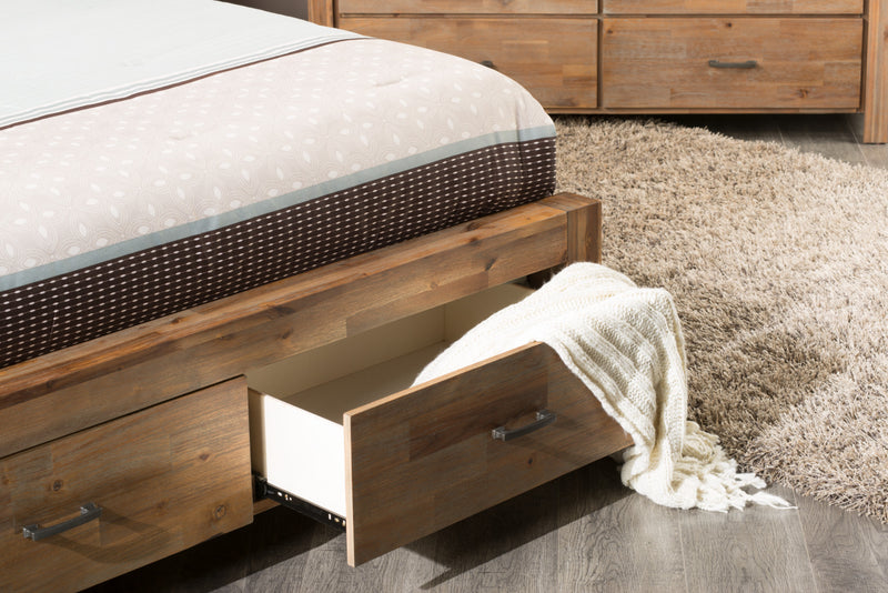 Ensemble de chambre à coucher Acadia 7 pièces avec grand lit de rangement