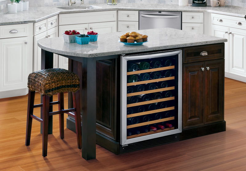 Réfrigérateur Frigidaire Gallery de 5,3 pi³ et de 23,4 po avec refroidisseur à vin à 52 bouteilles - acier inoxydable - FGWC5233TS