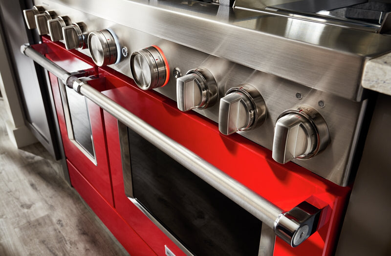 Cuisinière intelligente à gaz KitchenAid de 6,3 pi³ avec autonettoyage - rouge passion - KFGC558JPA