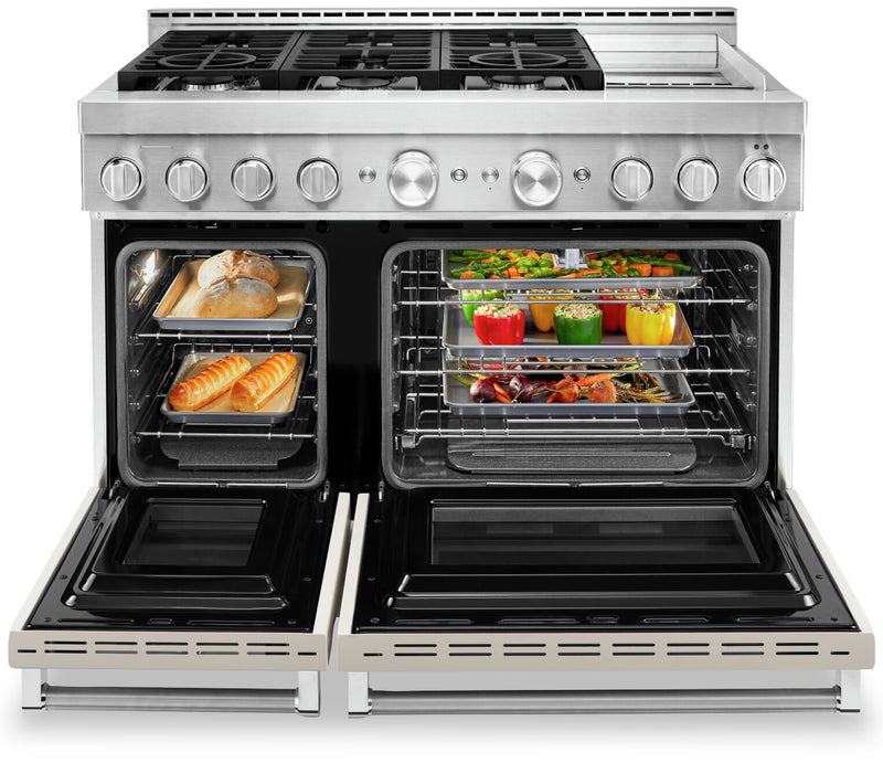 Cuisinière intelligente hybride KitchenAid de 6,3 pi³ avec autonettoyage et plaque chauffante - lait frappé - KFDC558JMH