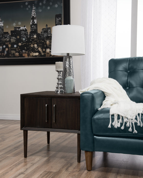 Table de bout rétro Kisper de 22,13 po avec rangement - bois brun foncé