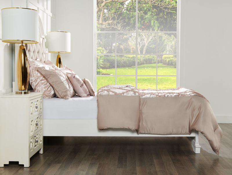 Ensemble d'édredon Margot 7 pièces pour grand lit - moka