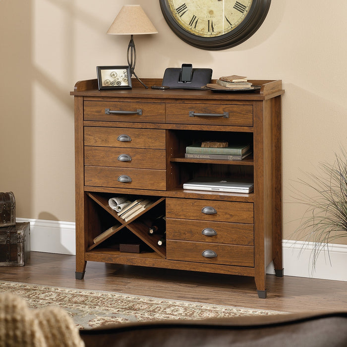 Armoire décorative Carson Forge avec rangement pour le vin - cerisier de Washington
