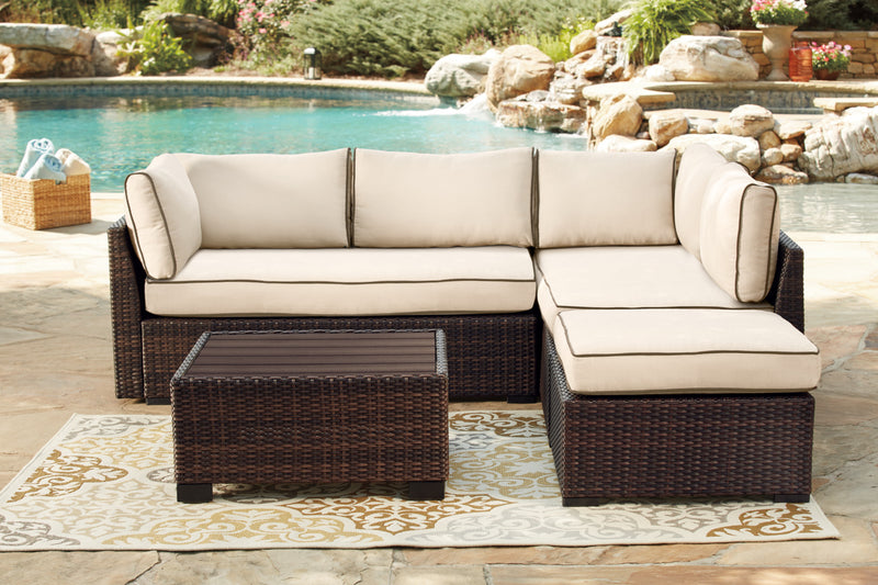 Ensemble de sofa sectionnel Loughran 4 pièces pour la terrasse
