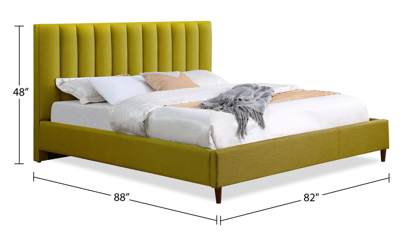 Lit plateforme rembourré Rain de Kort & Co. en tissu vert capitonné - format très grand lit