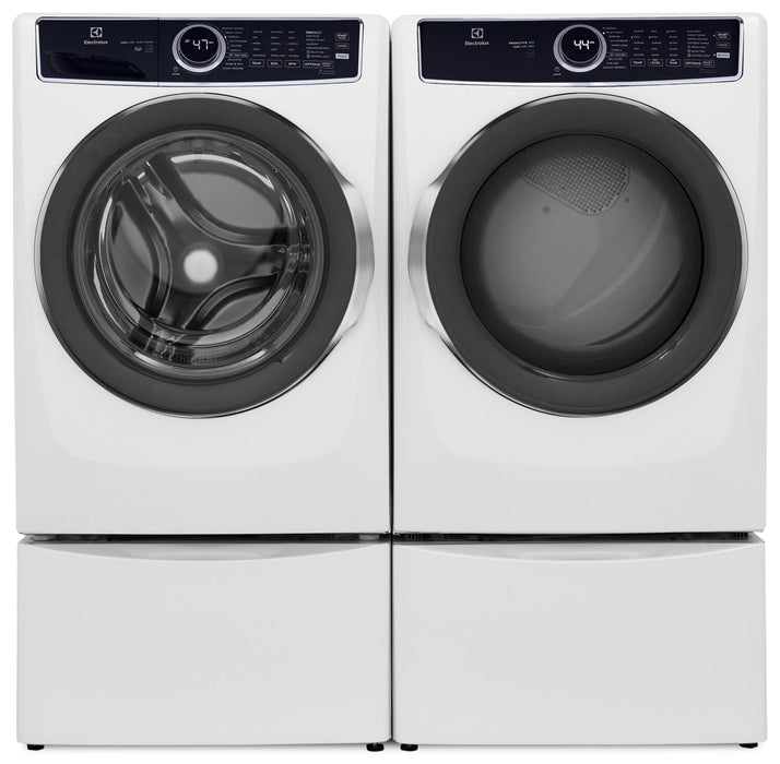 Laveuse à chargement frontal de 5,2 pi³ et sécheuse à gaz de 8 pi³ de Electrolux - blanches