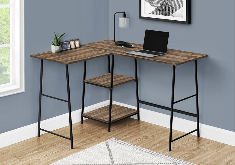 Bureau en forme de L Evlin de 42 po à tablettes - brun