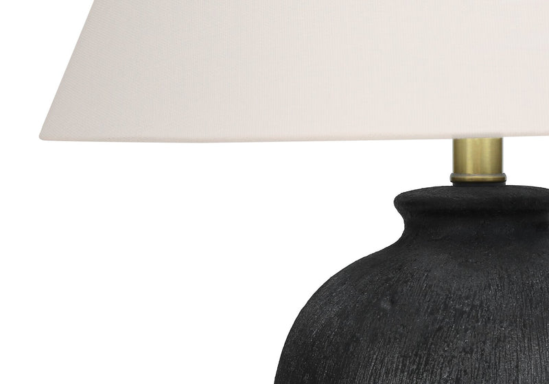Lampe de table de 24 po en céramique texturée noire avec abat-jour ivoire