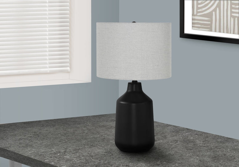 Lampe de table de 24 po béton noir avec abat-jour gris