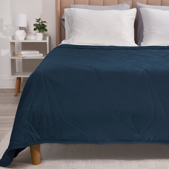 Couverture rafraîchissante BEDGEAR pour grand lit - bleu marine