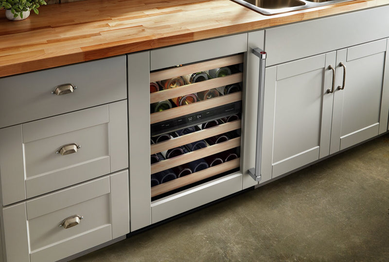 Réfrigérateur à vin KitchenAid de 5 pi³ et de 24 po sous le comptoir - panneau personnalisable - KUWL214KPA