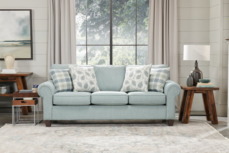 Sofa Scarlett de 87 po fabriqué au Canada en tissu de chenille avec accoudoirs enroulés et coussins décoratifs - bleu marine