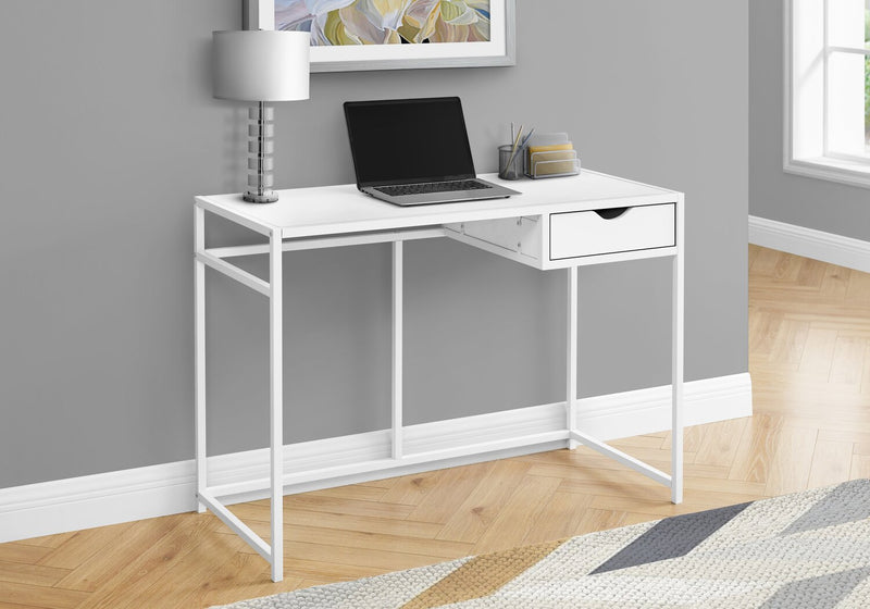 Bureau Everly de 42,25 po avec tiroir - blanc