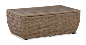 Table à café Cali pour la terrasse à l’extérieur - 49 po (L), osier en résine tressé à la main, résistante aux rayons UV et aux intempéries - naturelle