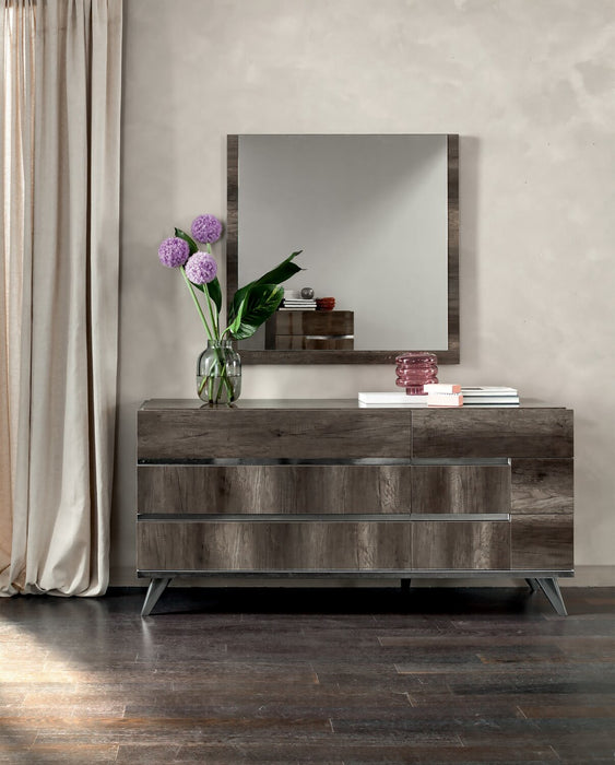 Ensemble de chambre à coucher Gino 5 pièces avec lit à panneaux, commode et miroir - fabriqué en Italie, moderne, brun - format grand lit