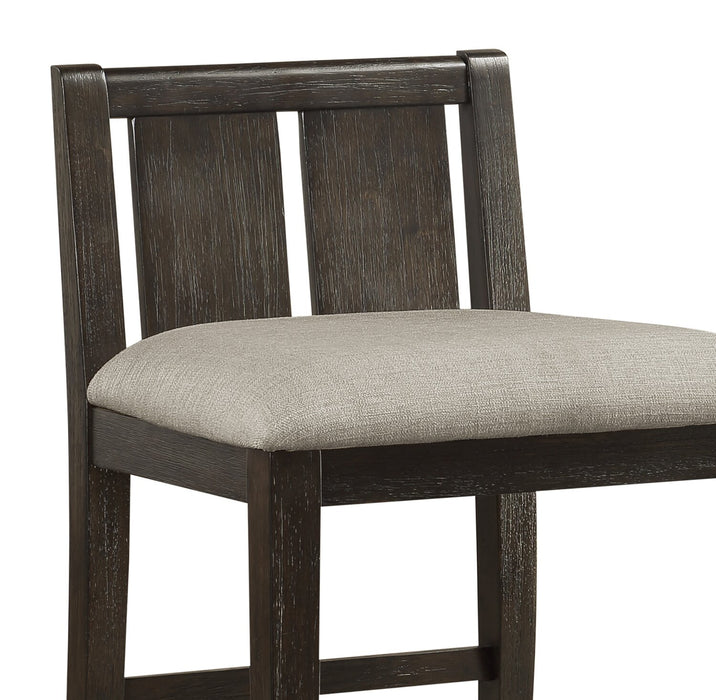Ensemble de salle à manger Lane 3 pièces de hauteur comptoir avec table de 36,5 po (L), tablettes et port USB intégrées, et 2 chaises - brun