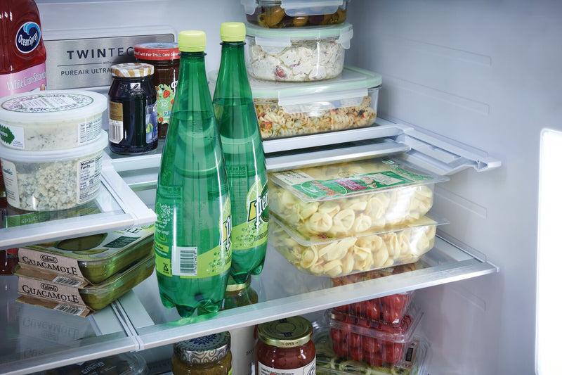 Réfrigérateur Frigidaire Gallery de 21,5 pi³ et de 36 po de profondeur comptoir à 4 portes françaises - acier inoxydable noir Smudge-ProofMD - GRMC2273CD