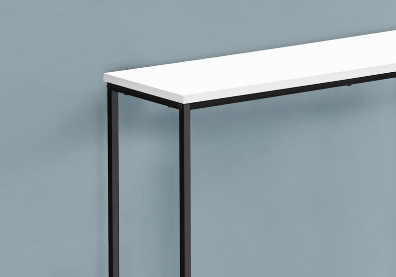 Table de salon moderne Alma de 31,5 po - blanche avec armature en métal noir