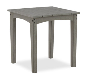 Table de bout Cape pour la terrasse à l’extérieur - 21 po (L), plastique à haute densité, résistante aux rayons UV et aux intempéries - grise