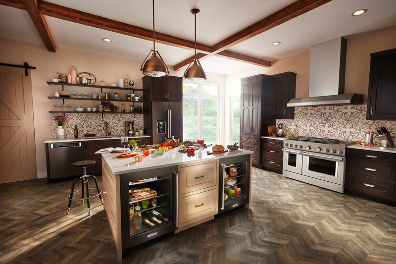 Réfrigérateur KitchenAid de 5,2 pi³ et de 24 po sous le comptoir - acier inoxydable noir avec fini PrintShieldMC - KURL314KBS