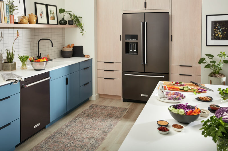Réfrigérateur KitchenAid de 26,8 pi³ et de 36 po à portes françaises - acier inoxydable noir - KRFF577KBS