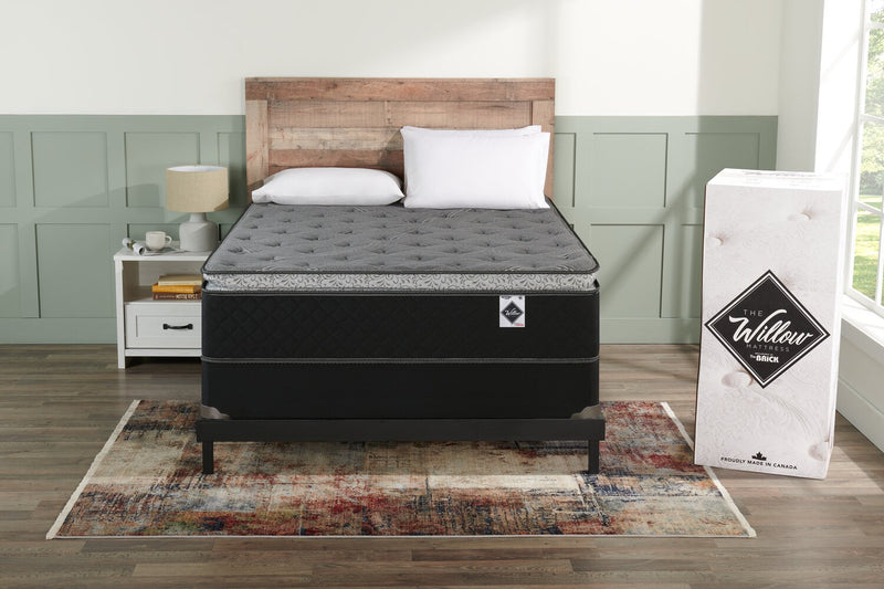 Matelas dans une boîte à plateau-coussin Sage de Springwall pour très grand lit