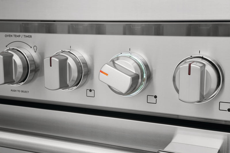 Cuisinière à induction Frigidaire Professional de 4,4 pi³ avec convection à 2 ventilateurs et surface de cuisson facile à nettoyer - acier inoxydable Smudge-ProofMD - PCFI3670AF