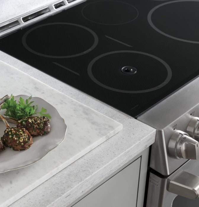 Cuisinière intelligente électrique Café de 5,7 pi³ avec caméra dans le four et capteur sur la surface de cuisson - acier inoxydable - CHS90XP2MS1