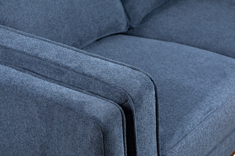 Sofa Kassia de Kort & Co. de 90,6 po en tissu d’apparence lin avec base et pattes en bois - bleu