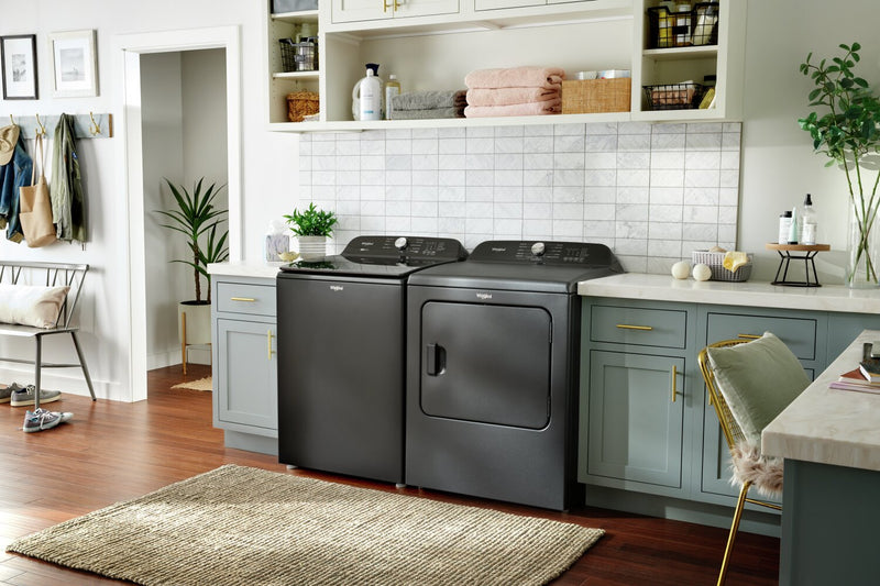 Laveuse à chargement par le haut de 6,1 pi³ avec agitateur amovible et sécheuse électrique de 7 pi³ de Whirlpool