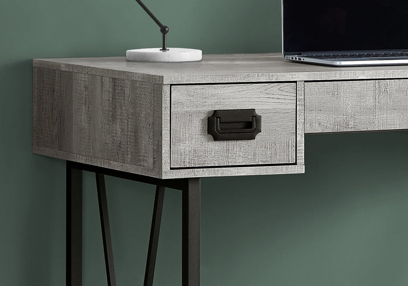 Bureau Reuben de 47,25 po à 3 tiroirs - gris